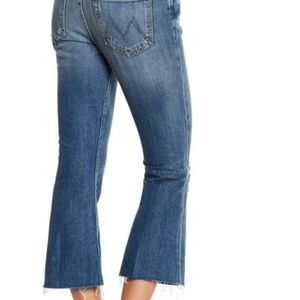 NWOT Mother the Nomad crop fray jeans